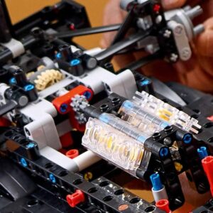 LEGO Technic Mercedes-AMG F1 W14 E Performance, modellino in scala per adulti appassionati di supercar