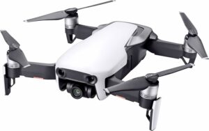 DJI Mavic Air Drone pieghevole con video 4K e immagini panoramiche sferiche da 32 Megapixel