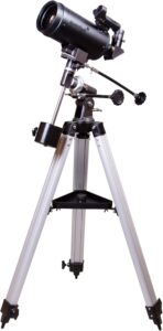 Telescopio Levenhuk Skyline PLUS 90 MAK con vista notturna stellata