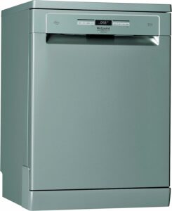 Lavastoviglie Hotpoint Ariston HFO 3O32 CW X a libera installazione, vista frontale con design moderno