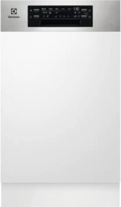 Lavastoviglie EES42210IX slim da 45 cm con capacità di 9 coperti e classe energetica E, ideale per spazi ridotti e prestazioni elevate.