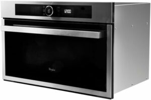 Whirlpool Linea Urban Microonde Space Chef, elegante e funzionale, con design in metallo argento e prestazioni superiori.