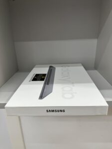 Samsung Galaxy Tab S9 FE 10.9'' con S Pen e Certificazione IP68 