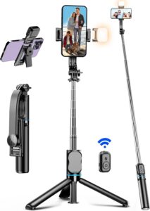 Bastone selfie 107CM con luce di riempimento e telecomando staccabile, ideale per vlog e live streaming  