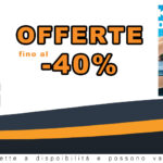 AKASO EK7000 action cam 4K impermeabile con accessori montati su casco
