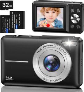 Macchina fotografica digitale nera con zoom 16X e doppia batteria