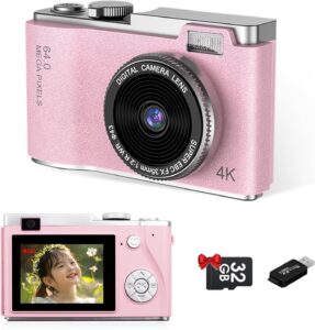 Ragazza adolescente che utilizza la Sheewey Macchina Fotografica Digitale 4K in un parco