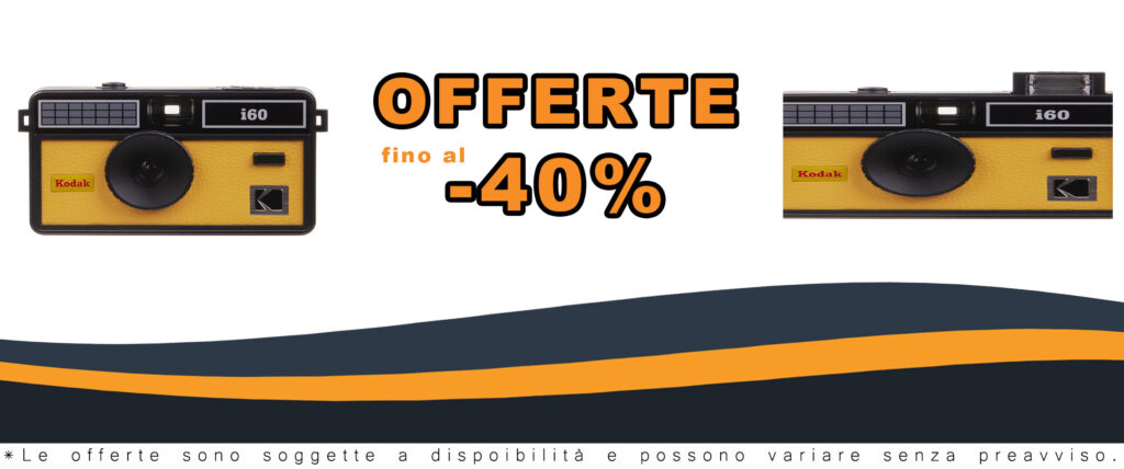 Kodak i60 fotocamera gialla in stile retrò con flash pop-up