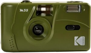 Kodak Fotocamera M35 35 mm (verde oliva) - Focus Free e Flash Integrato