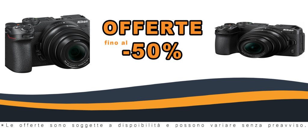 Nikon Z30 Fotocamera Mirrorless con obiettivo Z DX 16-50 VR, registrazione 4K e display LCD angolato variabile.