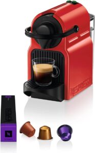 Nespresso by Krups Inissia XN1005 in rosso Ruby, macchina da caffè compatta e potente