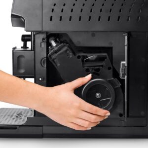 Ufesa Supreme Barista, macchina da caffè superautomatica con macinacaffè incorporato e schermo touchscreen, pronta per preparare il caffè più fresco