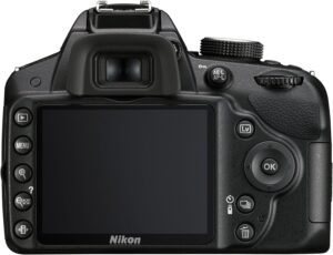 Nikon D3200 +18-105VR Fotocamera Reflex con Obiettivo Incluso, Colore Nero