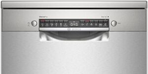 Bosch SMS4ECI14E Serie 4, Lavastoviglie inox, vista laterale con sportello aperto e piatti dentro