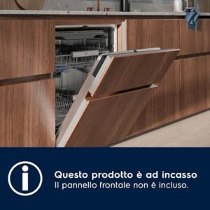 Lavastoviglie Electrolux SatelliteClean 600 in funzione, con sistema AirDry e AutoSense