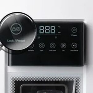 Lavastoviglie portatile da appoggio con serbatoio acqua, asciugatura a caldo e 4 programmi di lavaggio. Perfetta per spazi ridotti e sicurezza con blocco bambini.