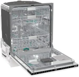 Lavastoviglie da incasso Gorenje GV693C60UVAD, modello completamente integrato con alta capacità e basso consumo energetico