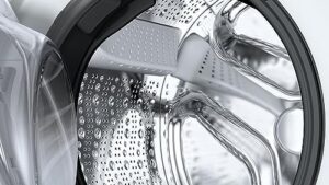 Bosch WGG142Z0IT Serie 6 - Lavatrice a carica frontale, capacità 9 kg, con Iron Assist che riduce le pieghe e sistema Anti-macchia, design bianco
