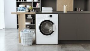 Lavatrice Hotpoint Ariston RSSF 624 W IT N, slim, carica frontale, 6kg, centrifuga 1200 giri al minuto, classe energetica C