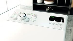 Lavatrice Bauknecht WAT Smart Eco 12C con caricamento dall'alto, 6 kg di capacità, e programmi eco-friendly